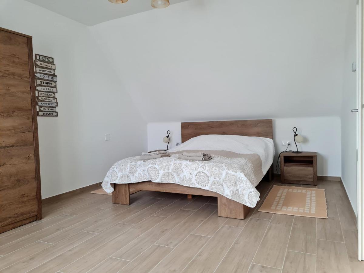 P16 Apartment Hajduboszormeny Eksteriør bilde